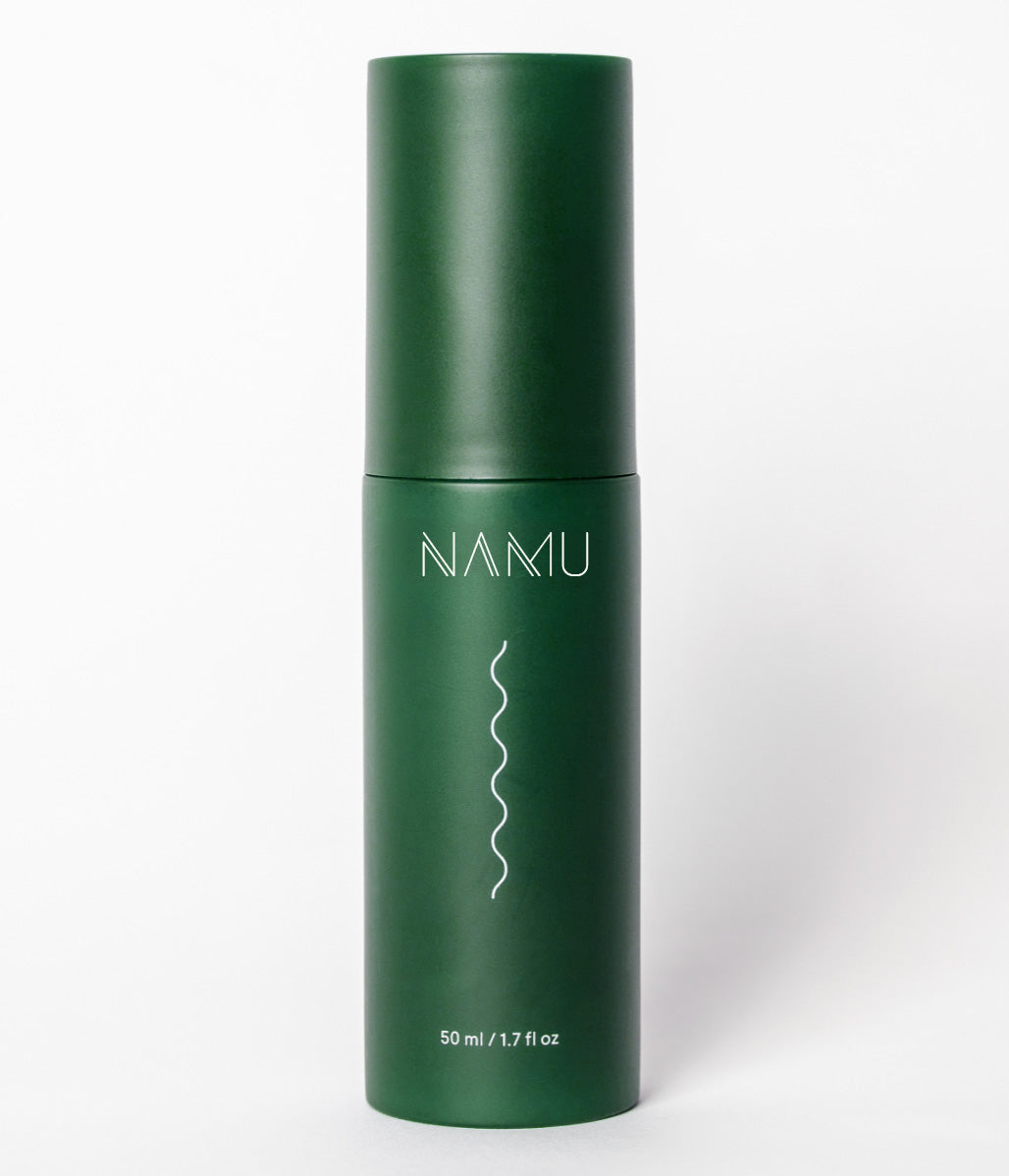 NAMU's Soft Matte Long Wear Foundation is ideal for dry skin. It is an oil-free makeup foundation that will leave you with the perfect skin. 